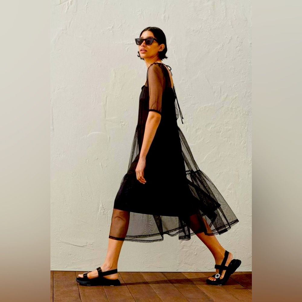 H&M Puff-sleeved Mesh Dress - NWT - Black - Size M